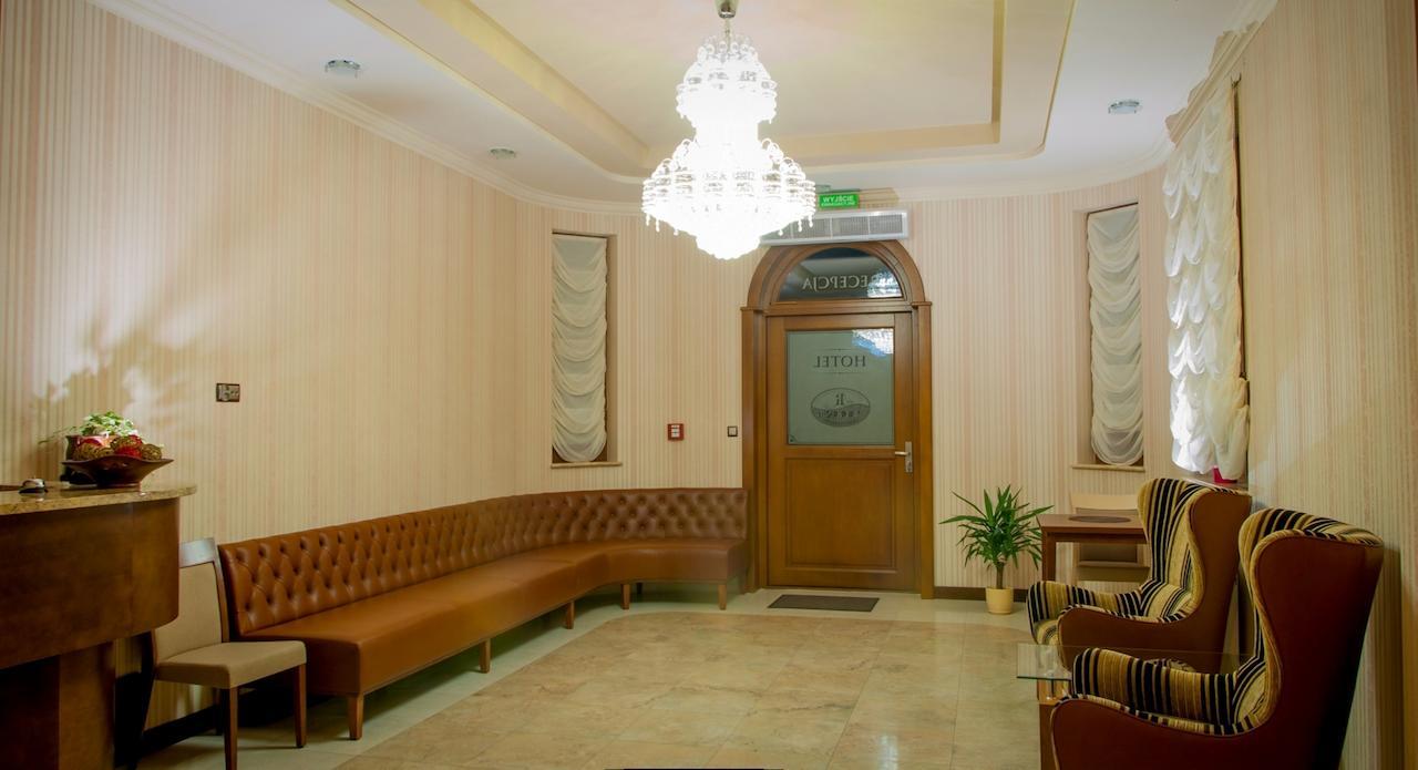 Hotel Regent Pawlow  Bagian luar foto