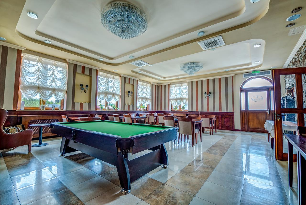 Hotel Regent Pawlow  Bagian luar foto