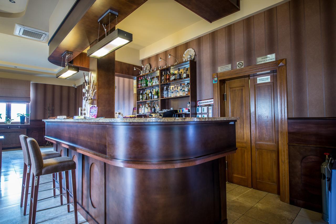 Hotel Regent Pawlow  Bagian luar foto